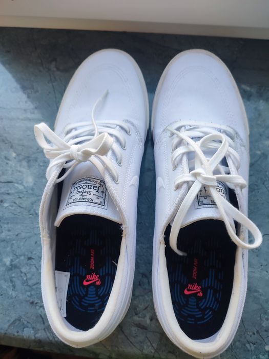 Кросовки Nike текстиль,стелька 28.5