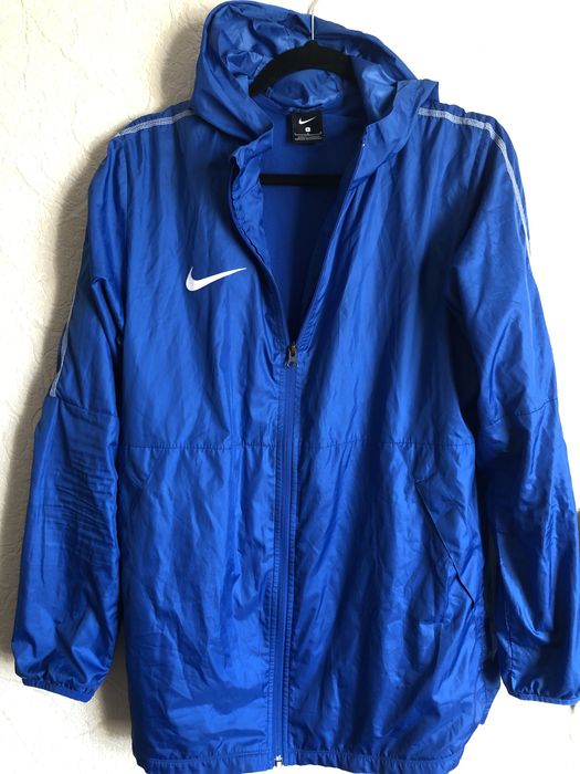 1000 за все: NIKE для тренувань 2 кофти (L) + 3 шт шорти (М/L)