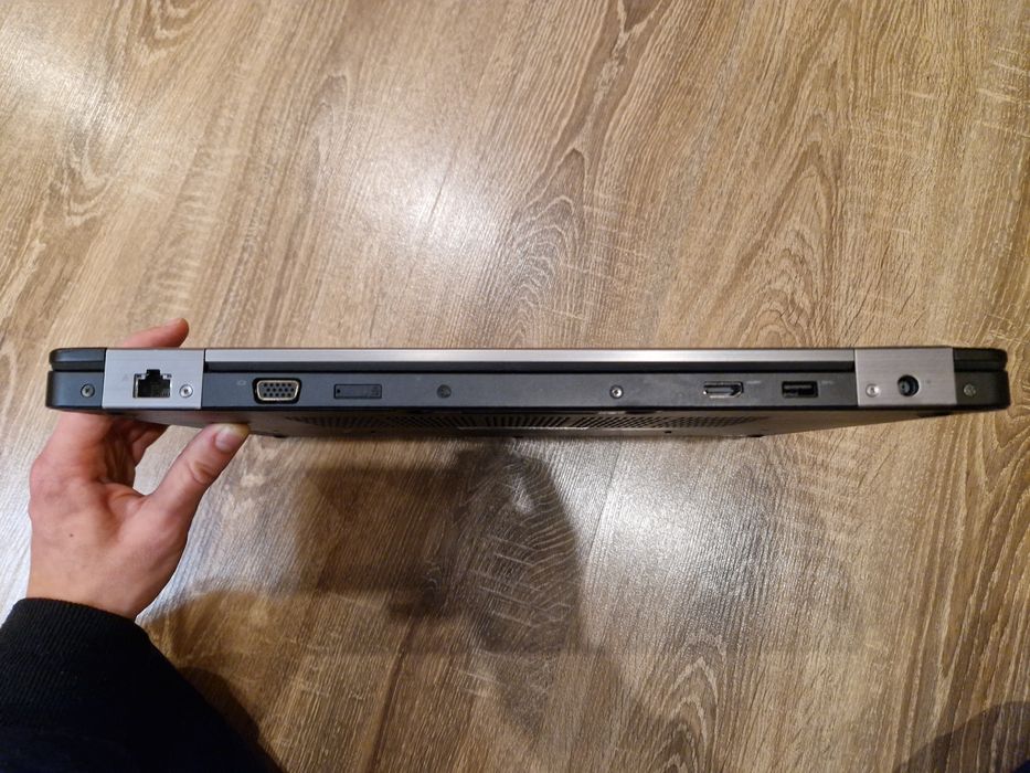 Dell ноутбук Intel Core i5, 16GB RAM, SSD 256GB, R9 360M