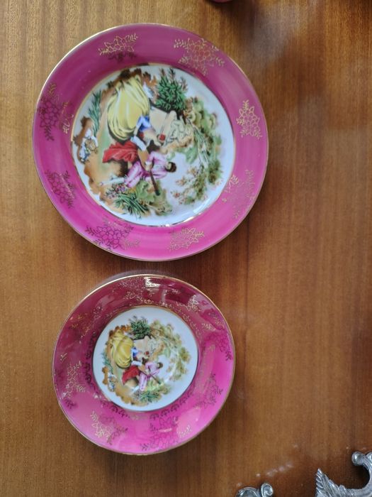 Filiżanki z chińskiej porcelany