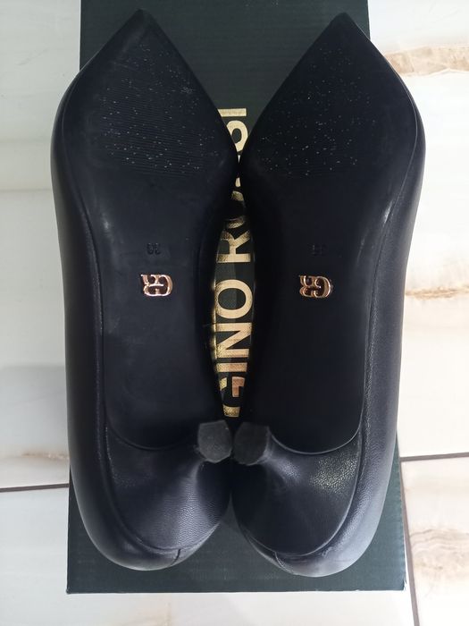 Buty Gino Rossi r 36