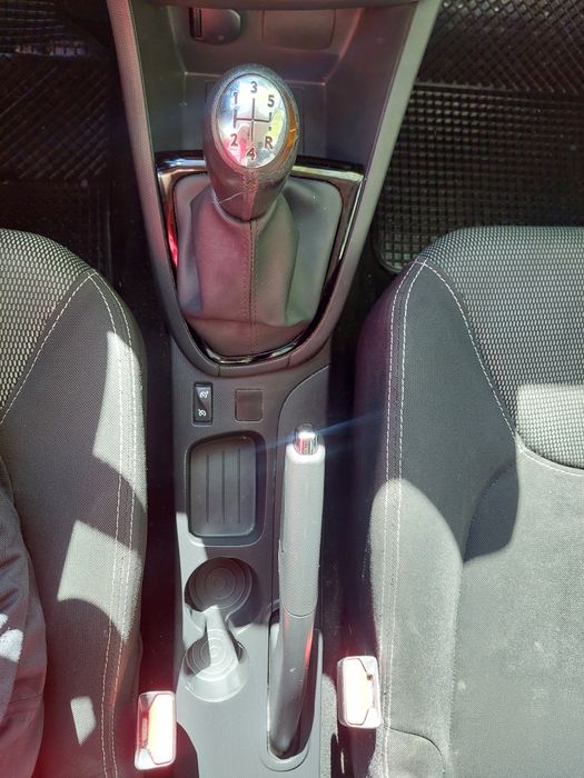 Renault Clio — fotografia 7