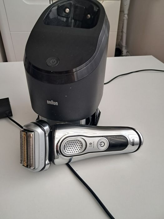 Golarka męska Braun series 9 komplet