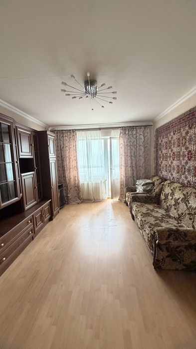 Без %!  3-кімнатна квартира в Шевченковському районі вул. Салютна, 42/46