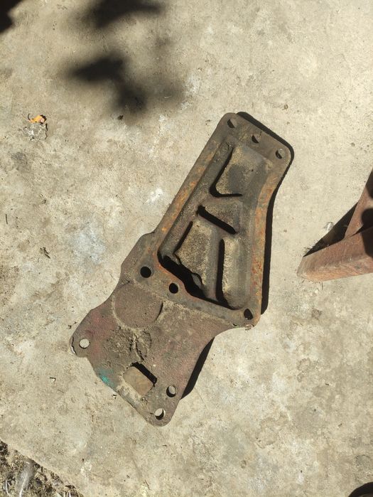 Кронштейн Гура юмз