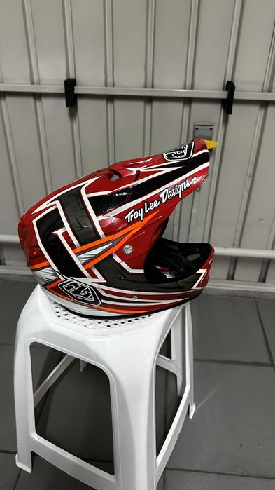 Capacete Troy Lee Designs - Tamanho XS/S