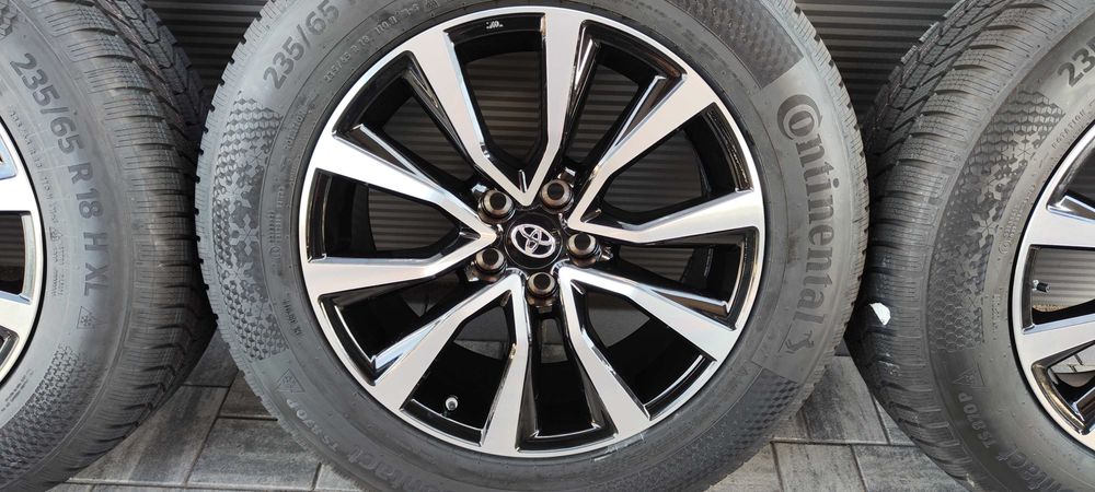 Koła Zimowe Alufelgi 5x114,3 Toyota Highlander 235/65 R18 110H