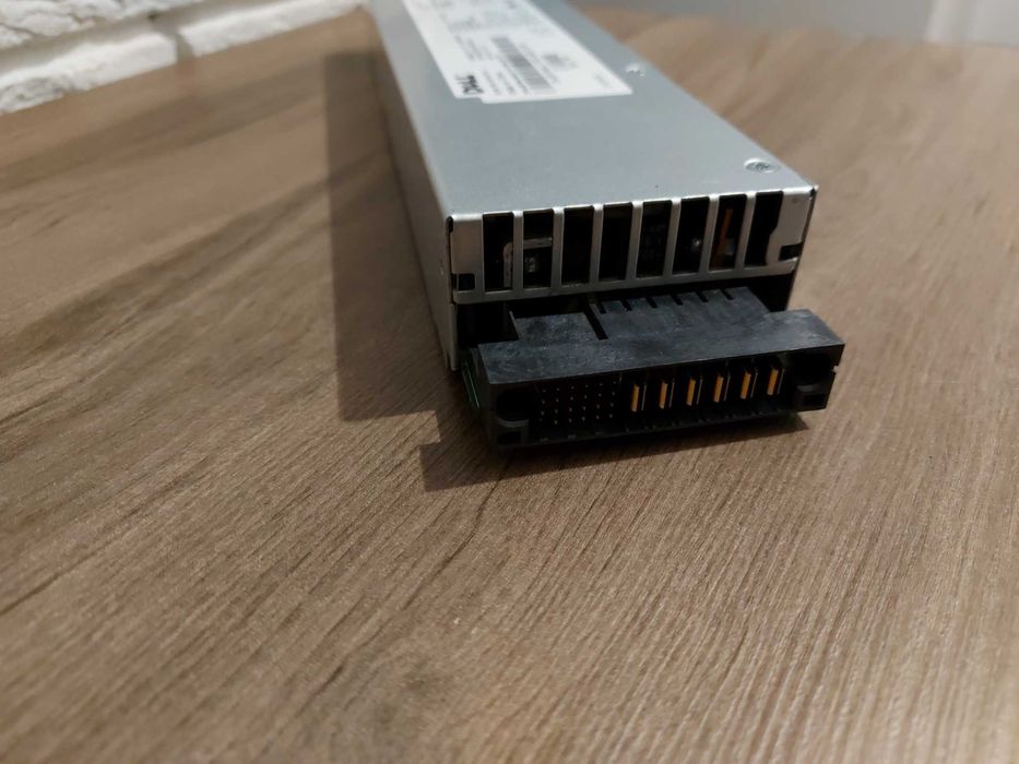 Zasilacz serwera D670P-S0 670W DELL