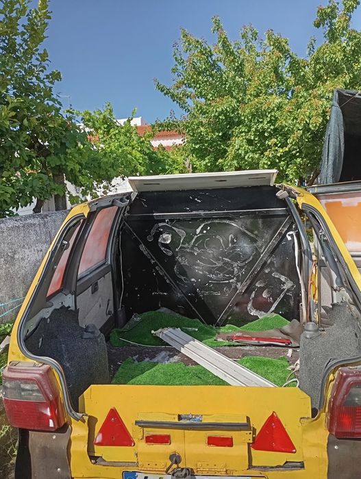 Atrelado de carro para carga ou motas