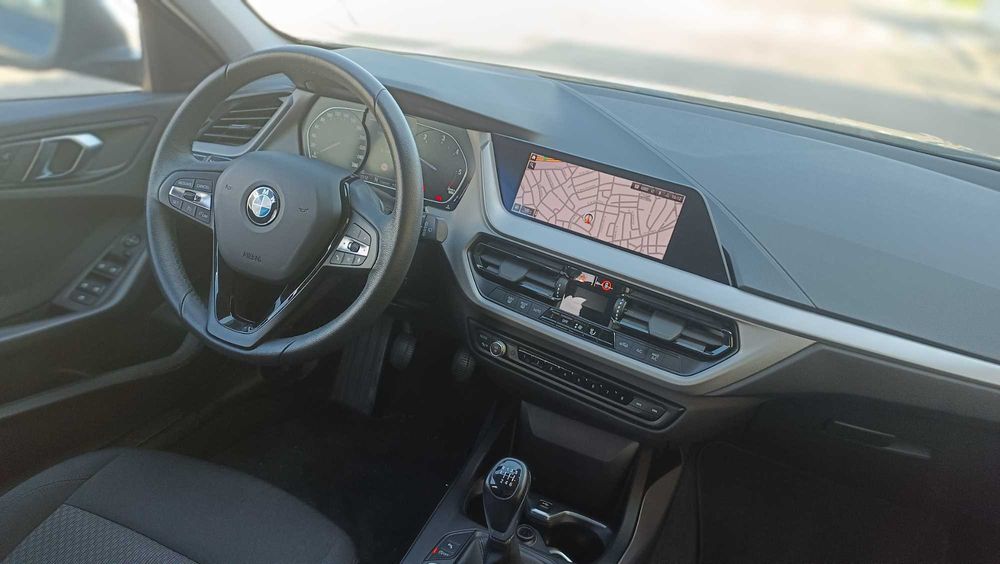 BMW 116d Advantage - Nacional - 2021/12