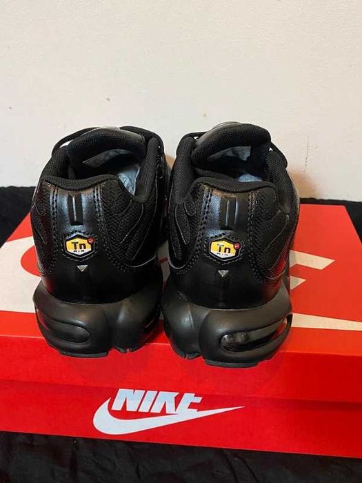 Buty Trampk Nike_TN_Air_Max_Black R.43