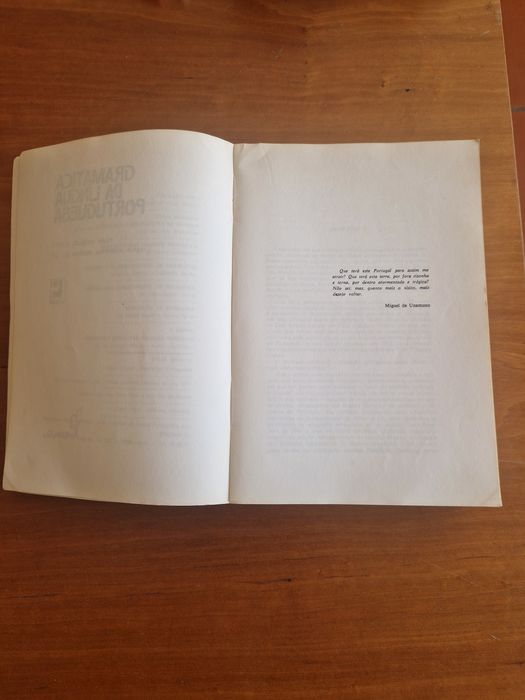 "Gramática da Língua Portuguesa", Pilar Cuesta e M. Albertina Luz