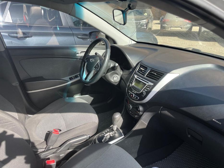 Hyundai Accent 2013 року, газ/бензин