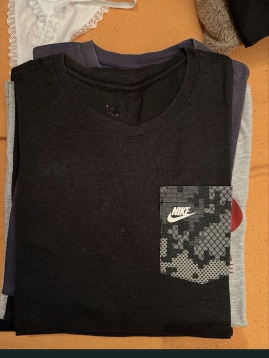 Tshirts nike bom estado