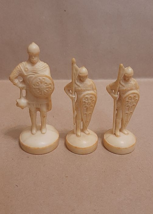 Шахматы СССР поштучно.