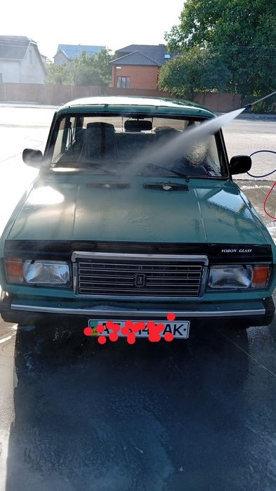 Продам машина Ваз 2107