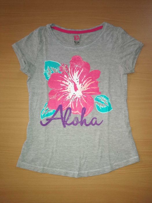 T-shirt cinzenta - YD