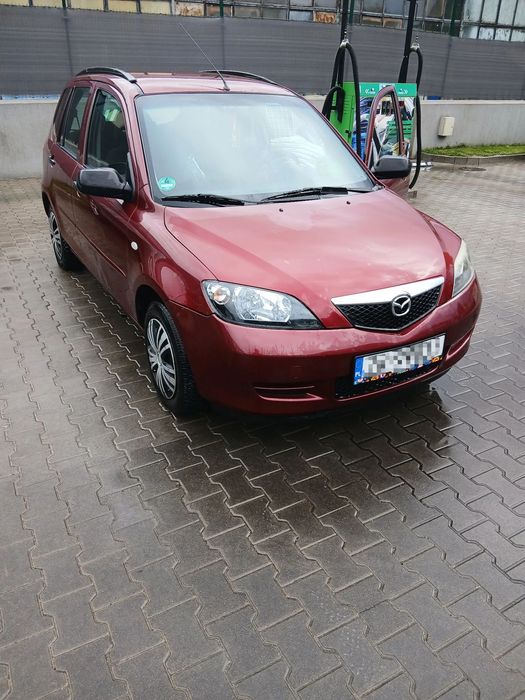 Mazda 2