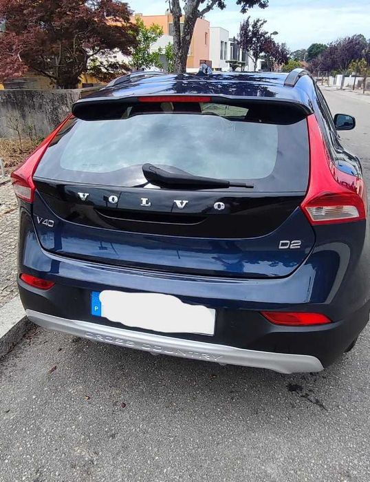 Volvo V40 Cross Country 1.6 D2 (2014) – Bancos em Pele Aquecidos
