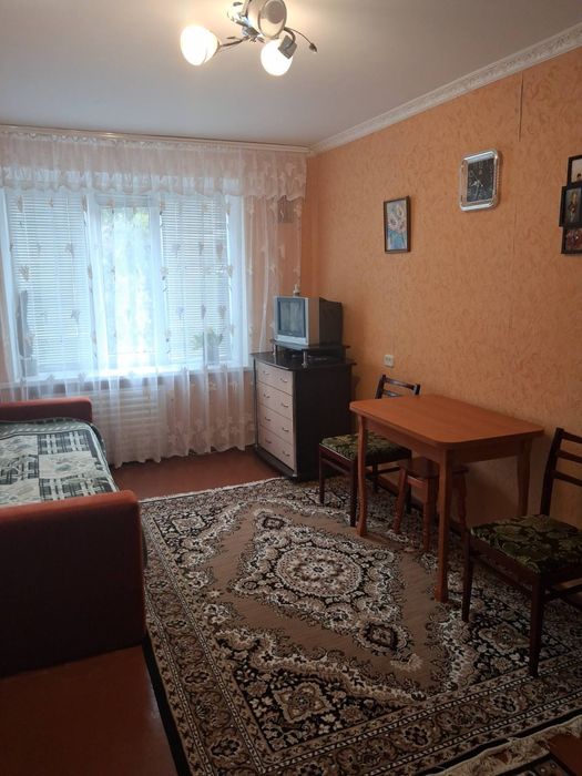 Продам кімнату в гуртожитку ( Молодіжна)