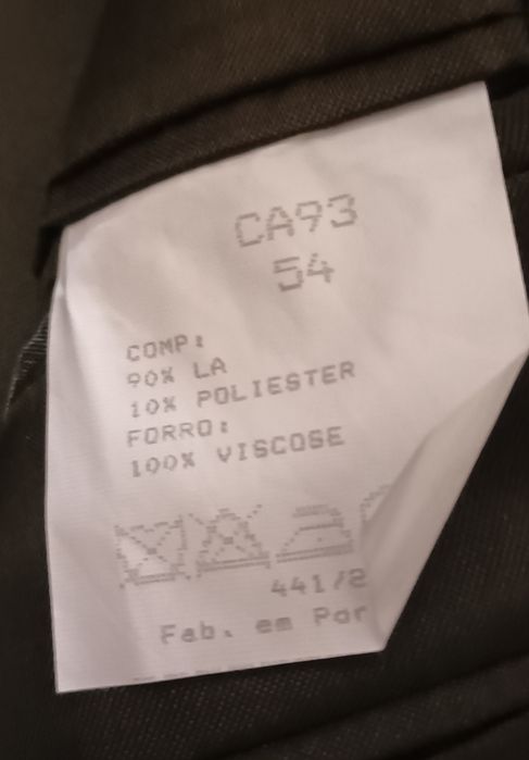 Sobretudo de homem cinzento escuro