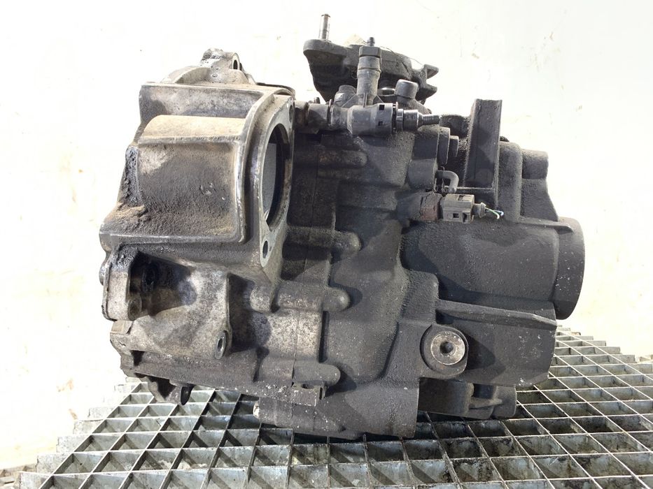 SKRZYNIA BIEGÓW VW PASSAT B6 KDN 2.0 140KM 05-10
