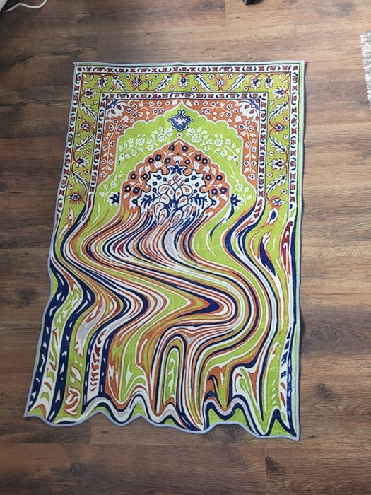 nowy dywan rozlewający się unikat! 120x80