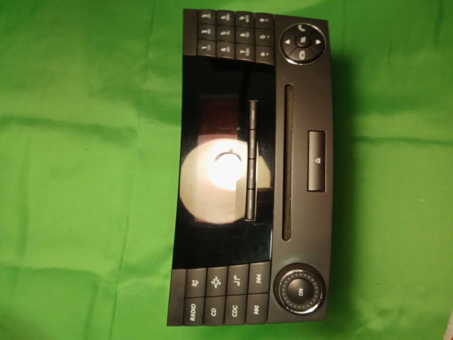 Radio para Mercedes Bluetooth modelo MF2321