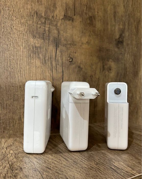 Apple USB-C 140w Оригінальна зарядка Macbook блок живлення A2452