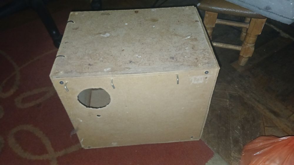 Дуплянка, гнездо, переноска, кормушки, качель для попугаев, птиц