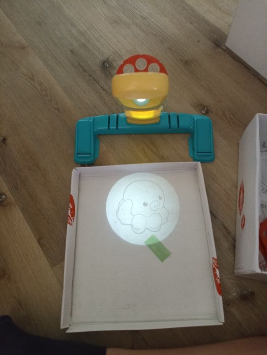 Rzutnik do nauki szkicowania dla dzieci