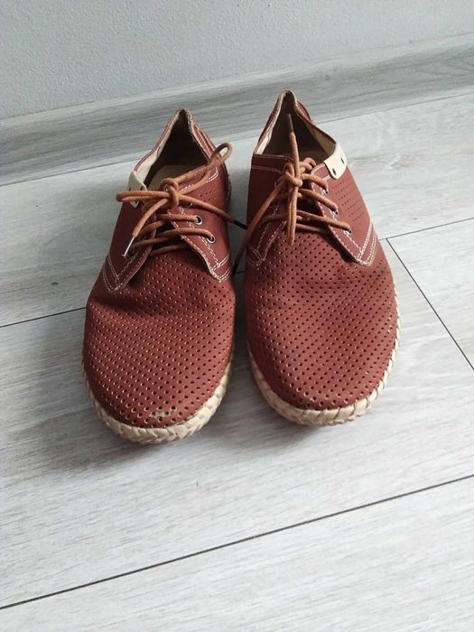 Buty męskie numer 40