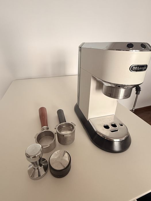 Ekspres DeLonghi