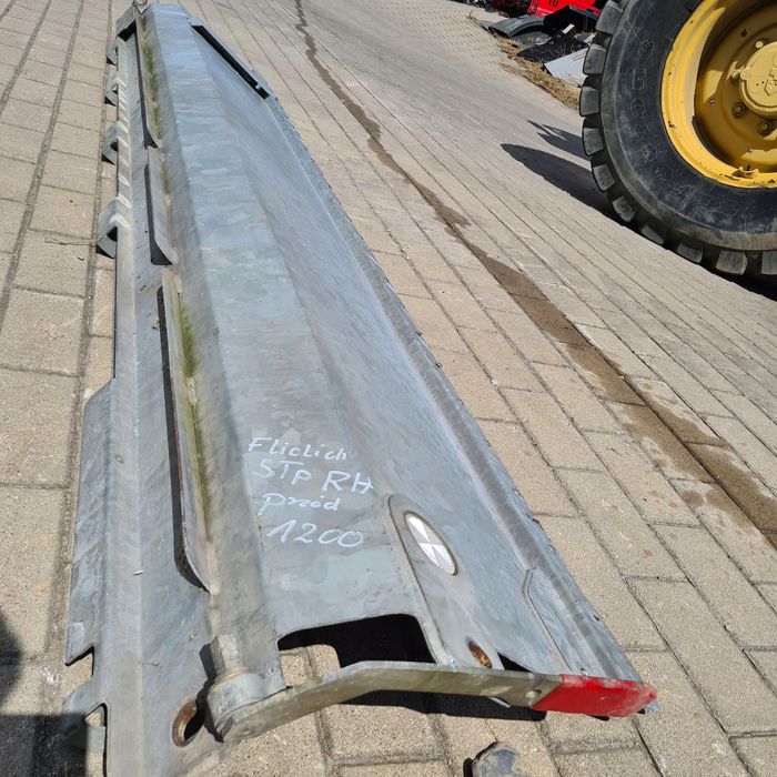 słup słupek ściana naczepy naczepa fliegl