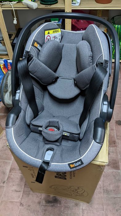 Carrinho EasyWalker Mosey + Ovinho BeSafe Izi Modular