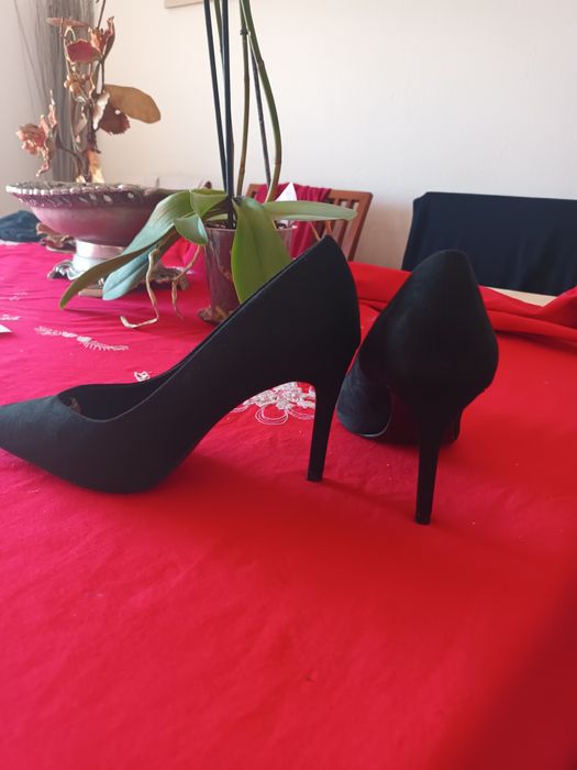 Sapato preto Sra. Salto