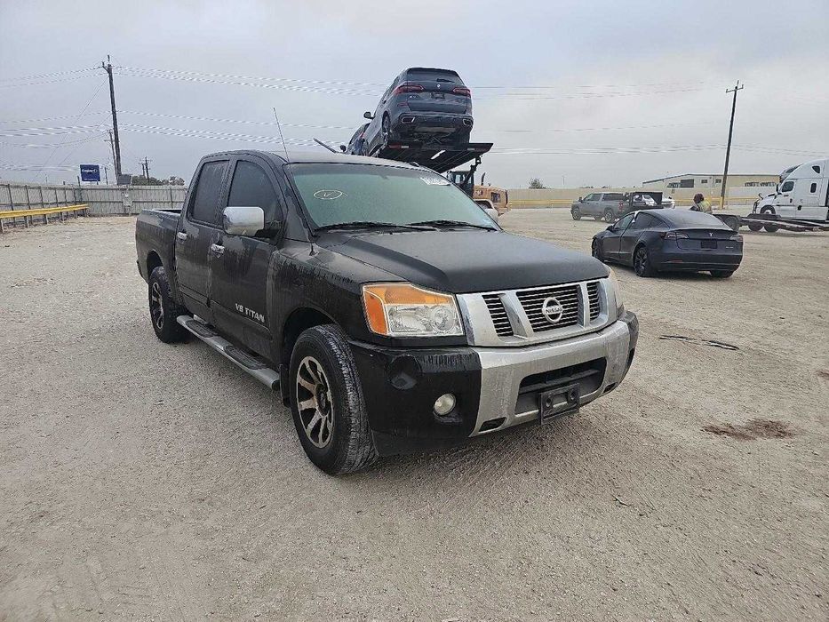 Запчастини на Nissan Titan розбір авто деталі салон електроніка кузов пікап