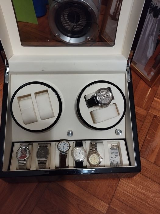 Máquina de Relógios Automáticos