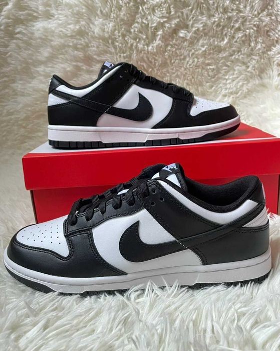 Buty Nike dunk czarno białe R.37.5