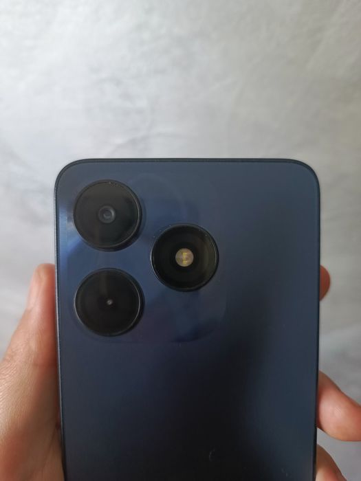 Телефон tecno spark 10 8/128