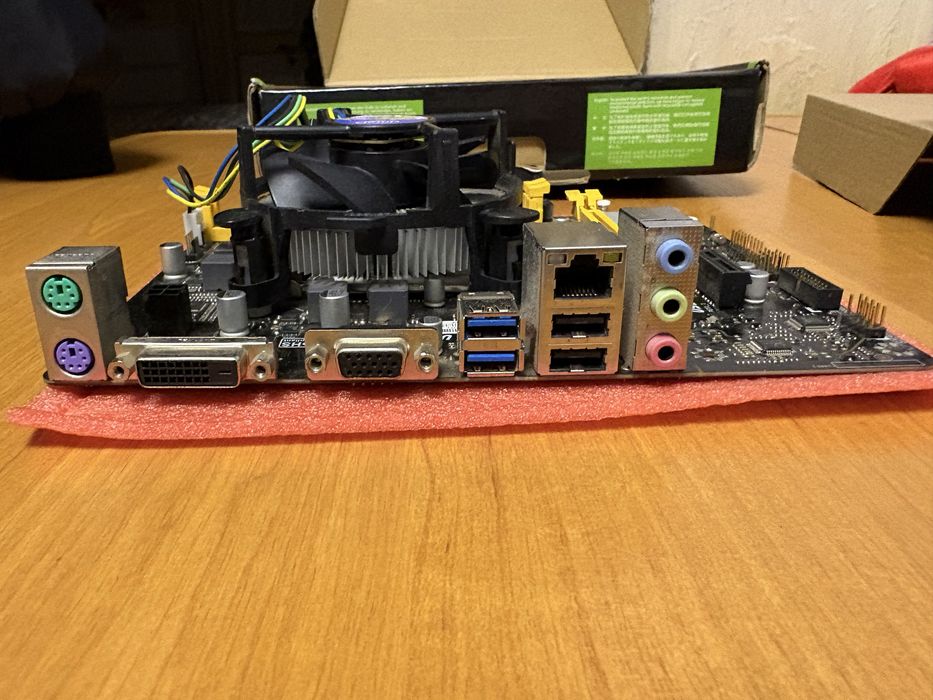 i3 7100 + biostar H110MDE + кулер комплект