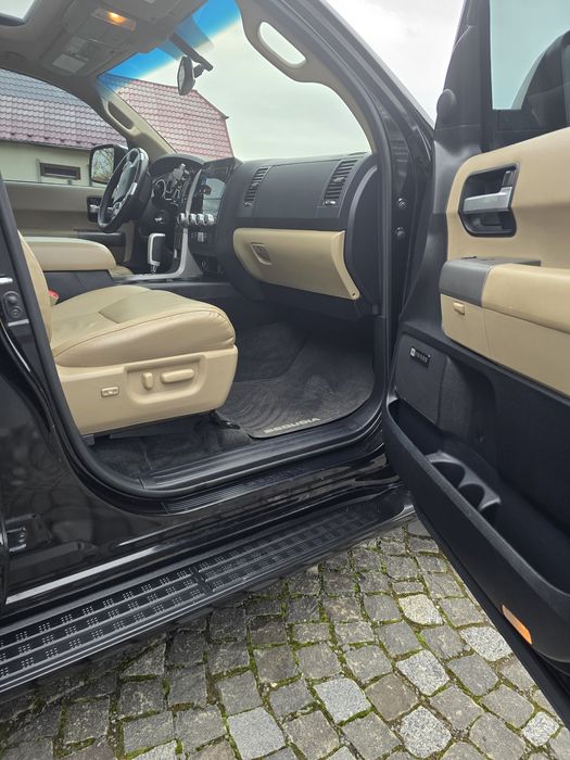 Toyota Sequoia, Тойота Секвоя