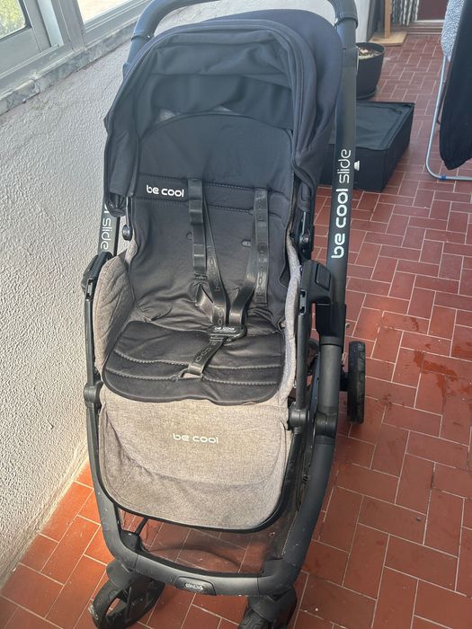 Carrinho de bebê + acessórios