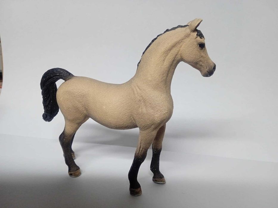 Schleich exclusive klacz arabska