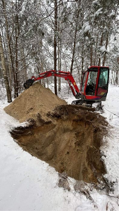 Usługa minikoparka /Wynajem minikoparki Yanamr  2,2 tony.