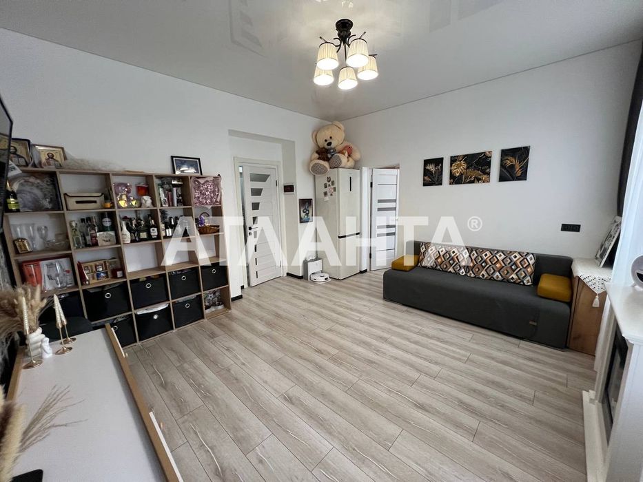 3 комн квартира возле Привоза