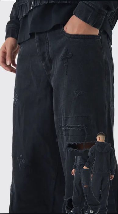 Продам мужские джинсы чорные багги с крестами Boohoo