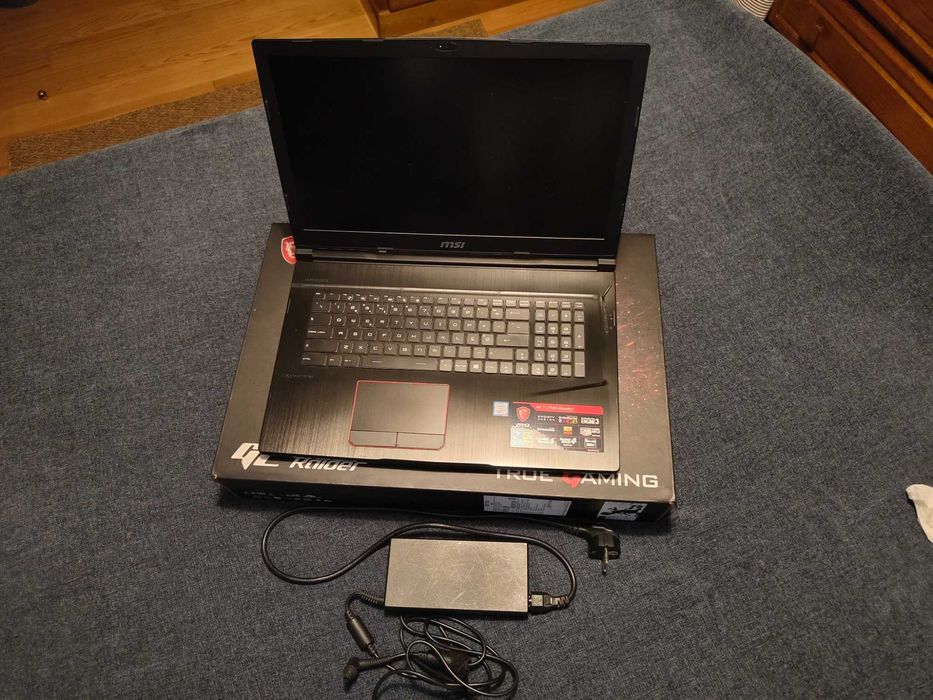 Portátil MSI GE73 7RD