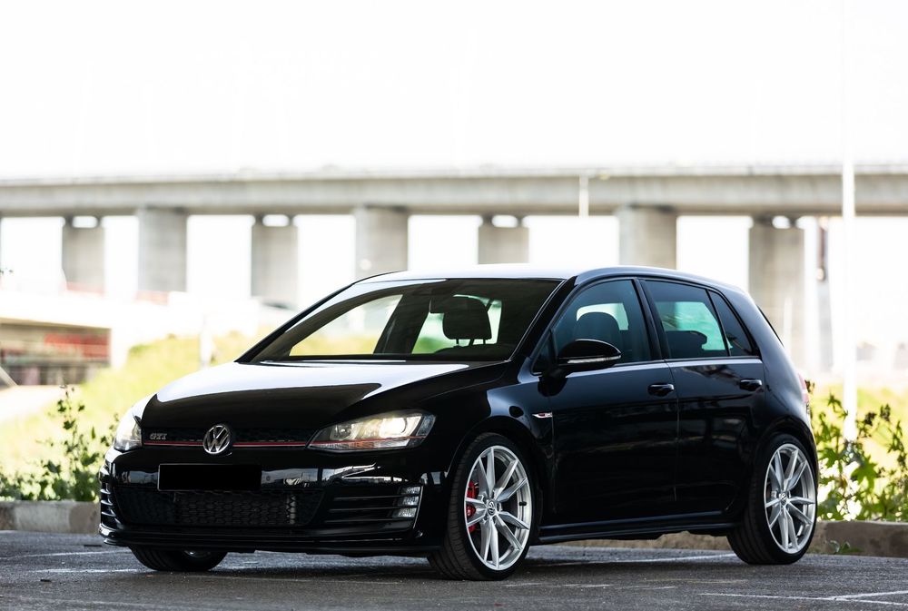 VW Golf GTI Performance BlueMotion DSG