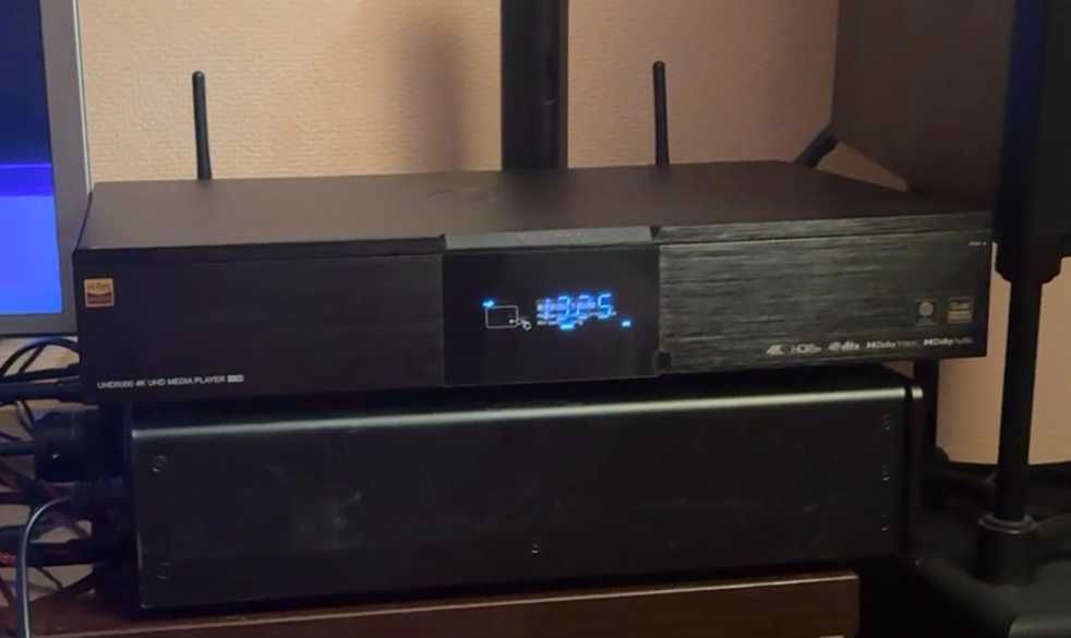 Медіаплеєр Zidoo 5000 приставка uhd5000 Android TV Box